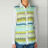 Blusa de Botão Estampa Étnica